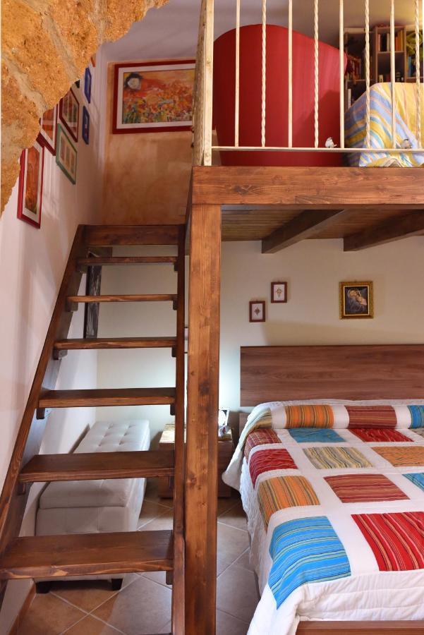 L'Elegante Dependance Del Barone Francesco Sala Apartment Agrigento Exterior photo