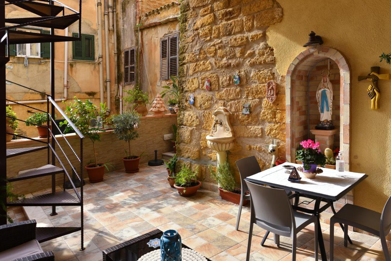 L'Elegante Dependance Del Barone Francesco Sala Apartment Agrigento Exterior photo