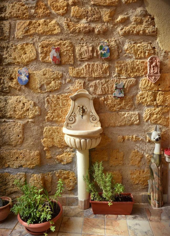 L'Elegante Dependance Del Barone Francesco Sala Apartment Agrigento Exterior photo
